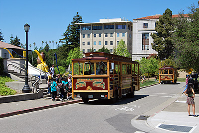 Fake cable cars